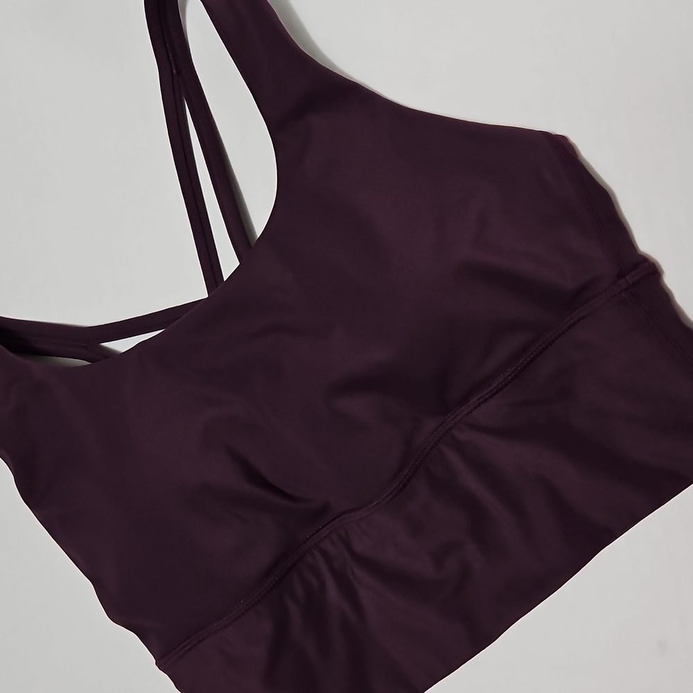 Women's Burgundy Strappy High Waisted Sports Bra W/Removable Pads Size S/M